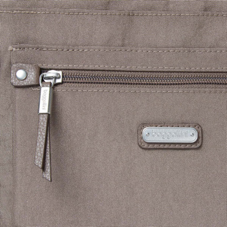 Baggallini Go Bagg, PORTOBELLO SHIMMER
