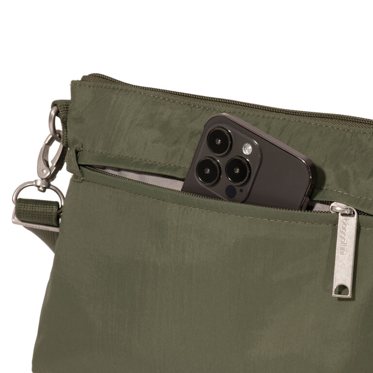 Baggallini Securtex Memento crossbody, THYME GREEN