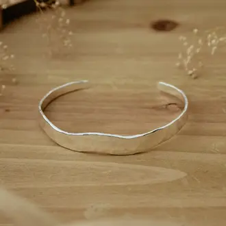 Wild Abandon Silver plated Serene Wave cuff