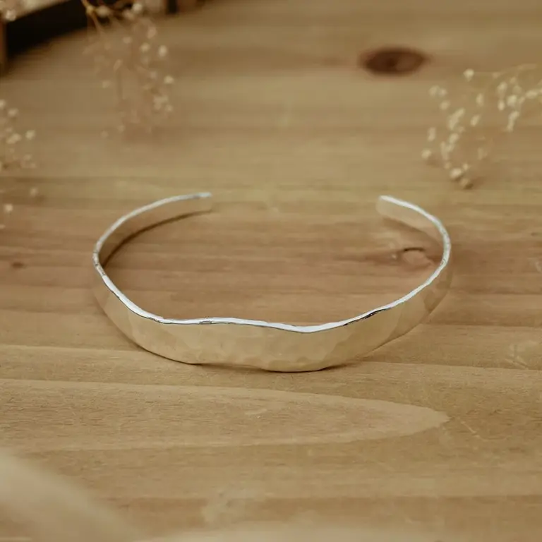 Wild Abandon Silver plated Serene Wave cuff