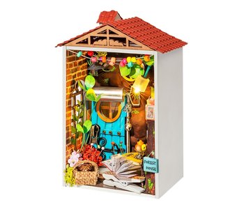 Rolife Borrowed Garden DIY Miniature Dollhouse Kit   e