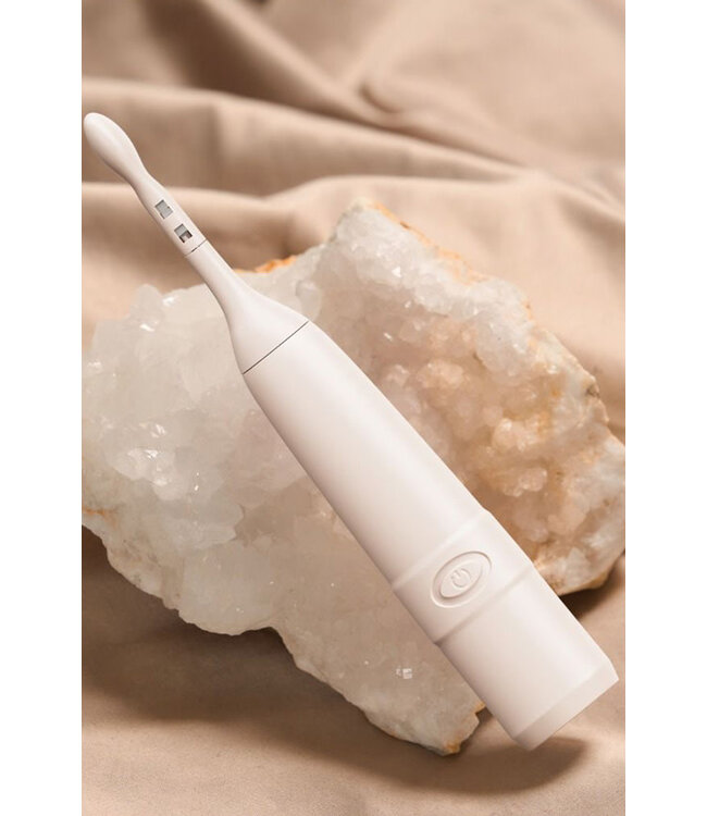 Celebrator Oscillation Stimulator Ivory