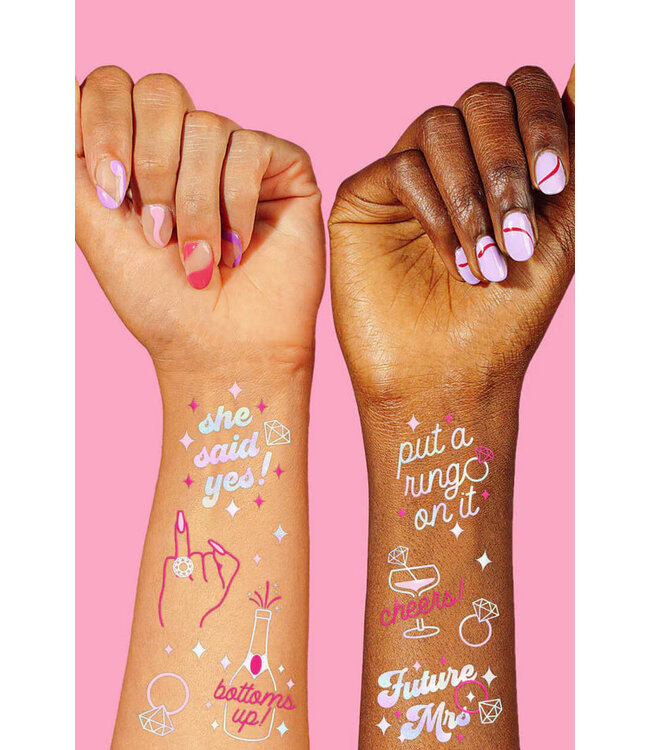 Fetti Ring Finger Temporary Tattoos