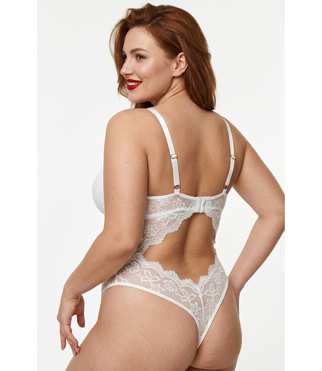 Patricia Plus White Teddy P029