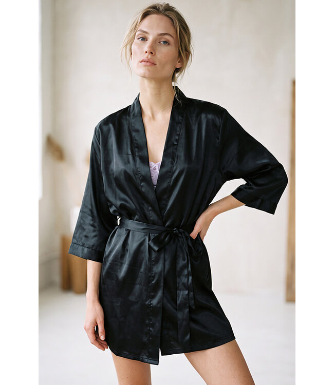 Shelby Black Robe 3512