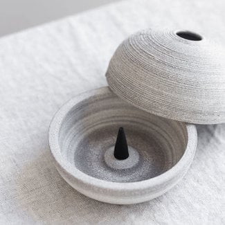 Tav Ceramics RIBBED INCENSE HOLDER - STONE