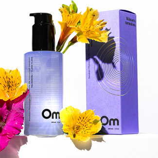 Om Organics Palmarosa + Ylang Ylang Awaken Massage Oil