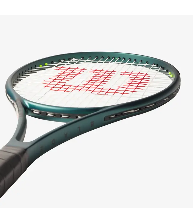 Wilson Blade 104 V9