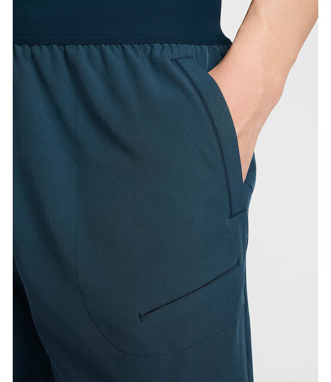 Nike NikeCourt Advantage M's Dri-FIT 8" Short