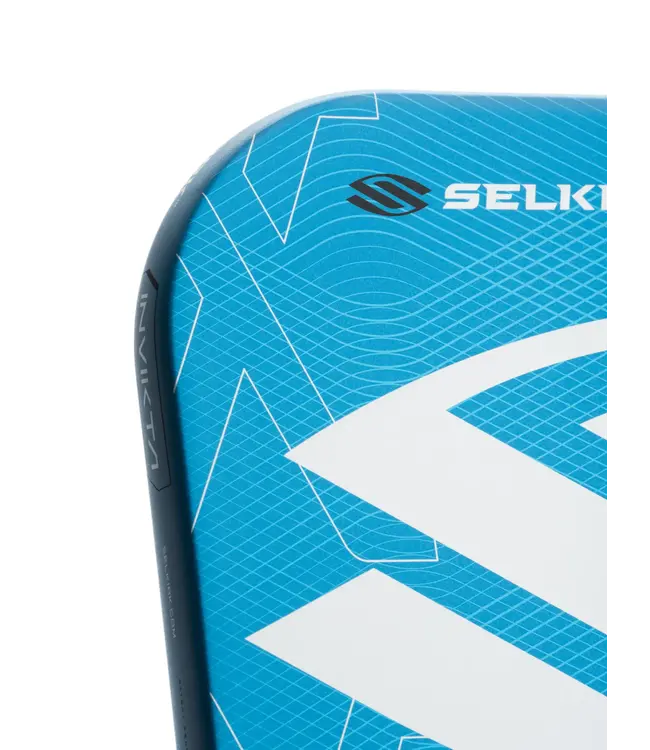 Selkirk LUXX Control Air Invikta 2025