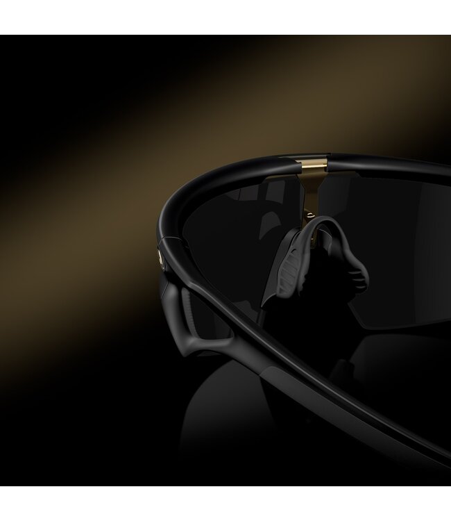 Oakley Sphaera