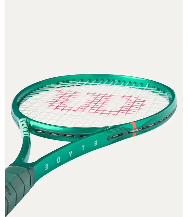 Wilson Blade 98 16x19 V10