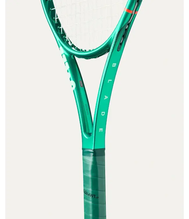 Wilson Blade 104 V10
