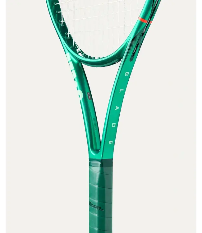 Wilson Blade 100UL V10