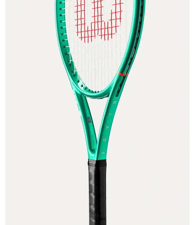 Wilson Blade 26 V10