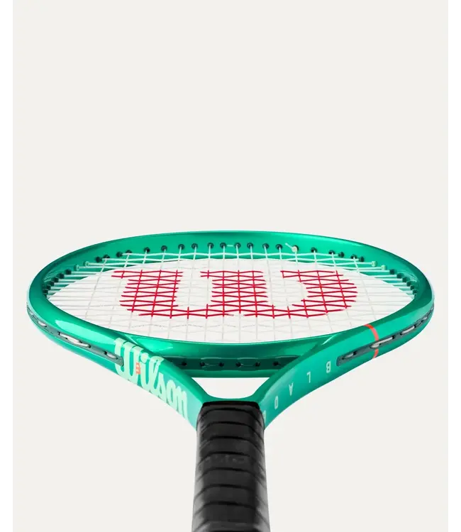 Wilson Blade 26 V10