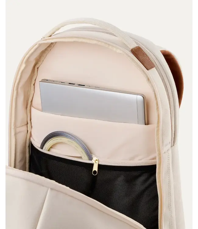 Wilson RF Lawn Collection Tennis Backpack Cream