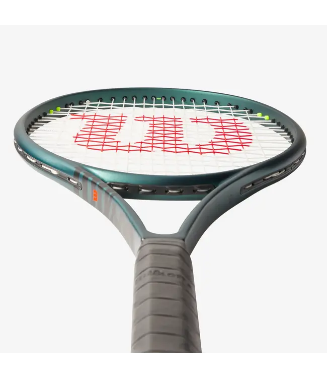 Wilson Blade 100L V9