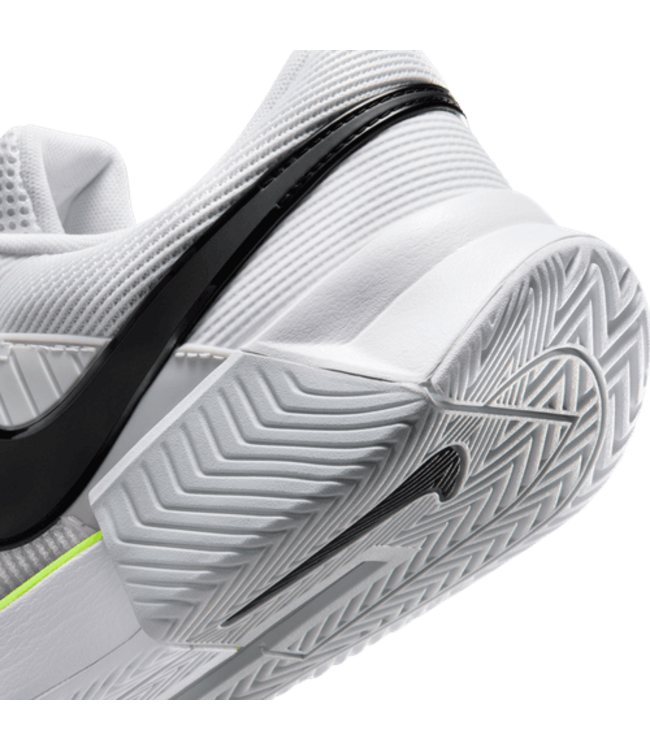 Nike GP Challenge 1.5 White/Black M's