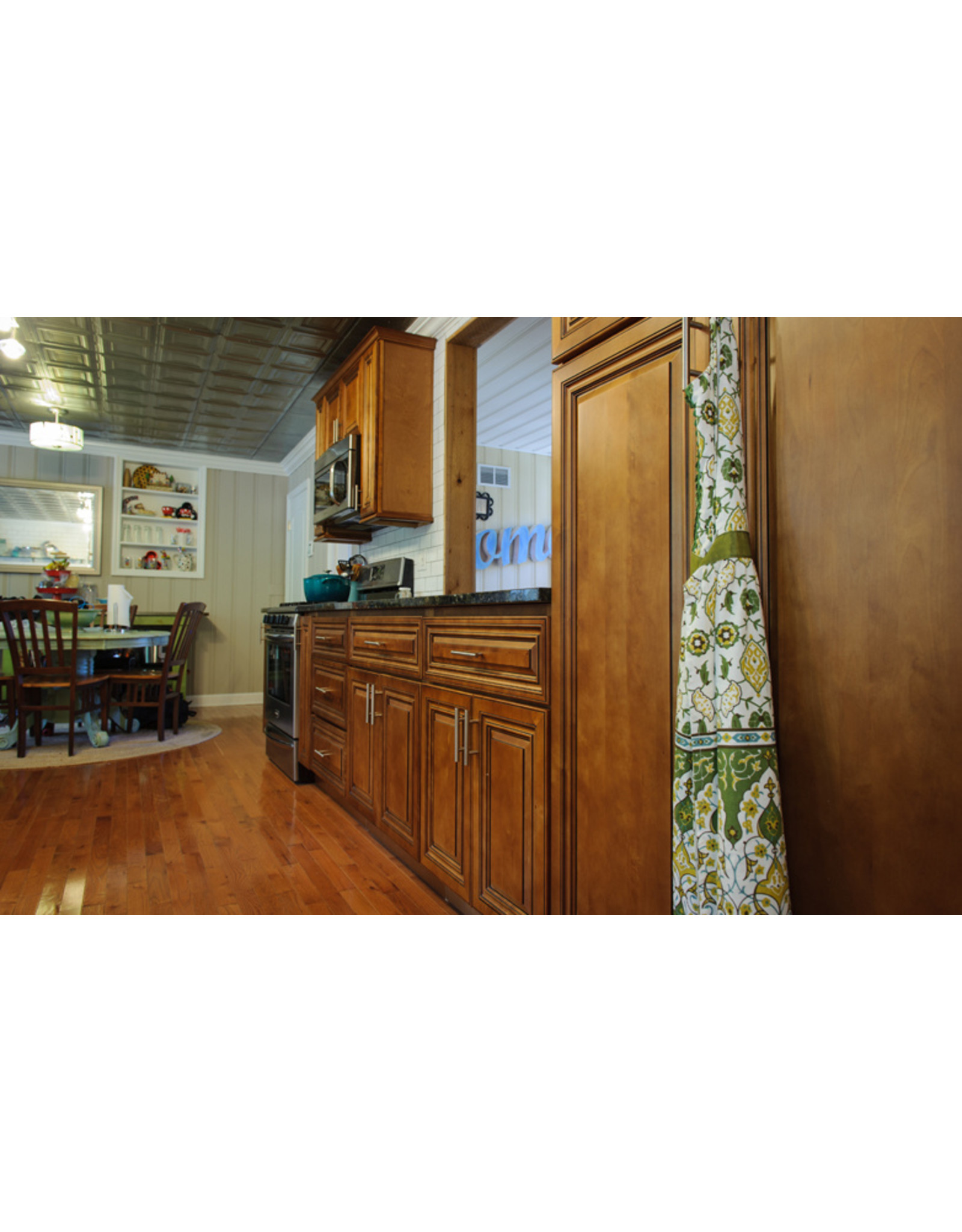 Charleston Coffee Glaze Plywood Cabinets (Special Order)