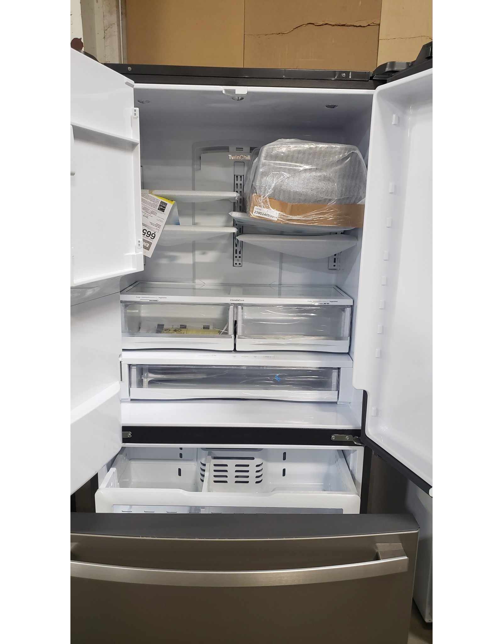 BWD Scratch & Dent GE Refrigerator PYE22KMKES