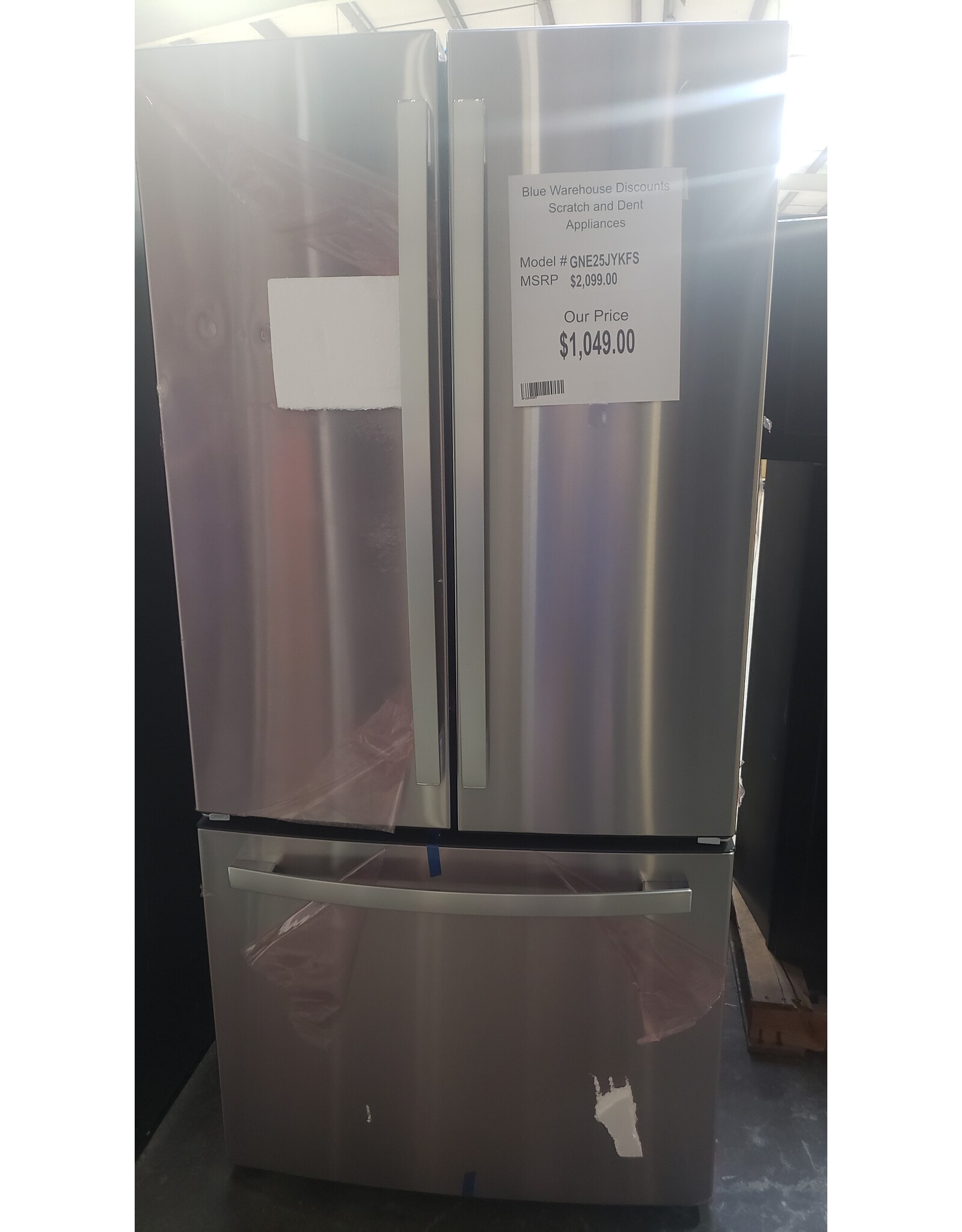 BWD Scratch & Dent GE Refrigerator GNE25JYKFS