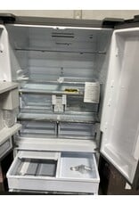 BWD Scratch & Dent Samsung Refrigerator  RF30BB6600QLAA