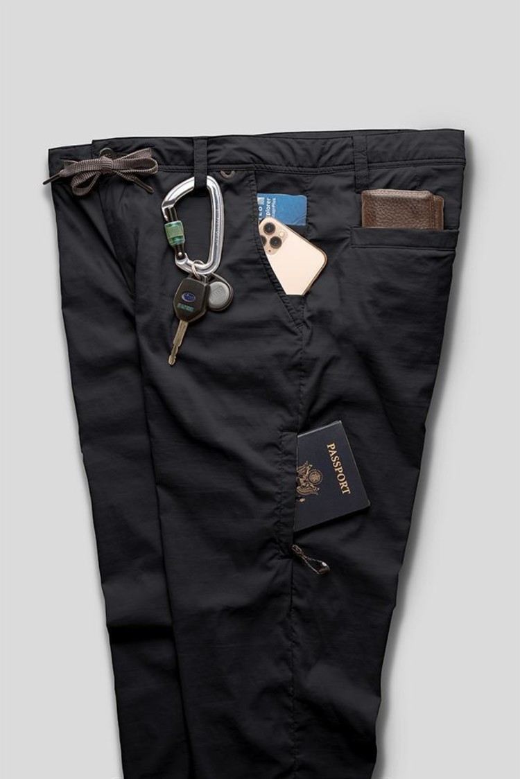 686 686 Everywhere Featherlight Chino Pant | Black