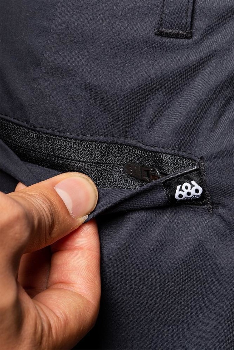 686 686 Everywhere Featherlight Chino Pant | Black