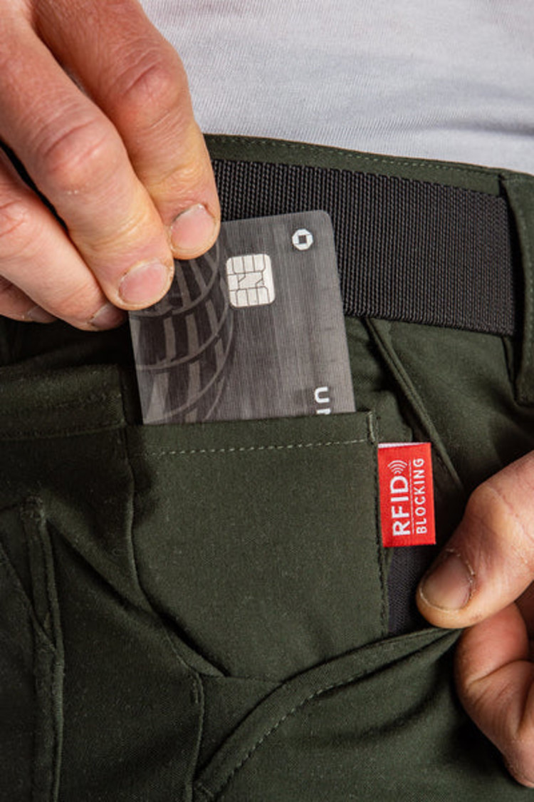 686 686 Mens Everywhere Pant - Slim Fit | Dark Green