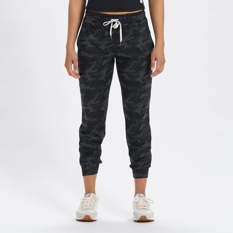 Vuori Vuori Womens Performance Jogger | Black Camo