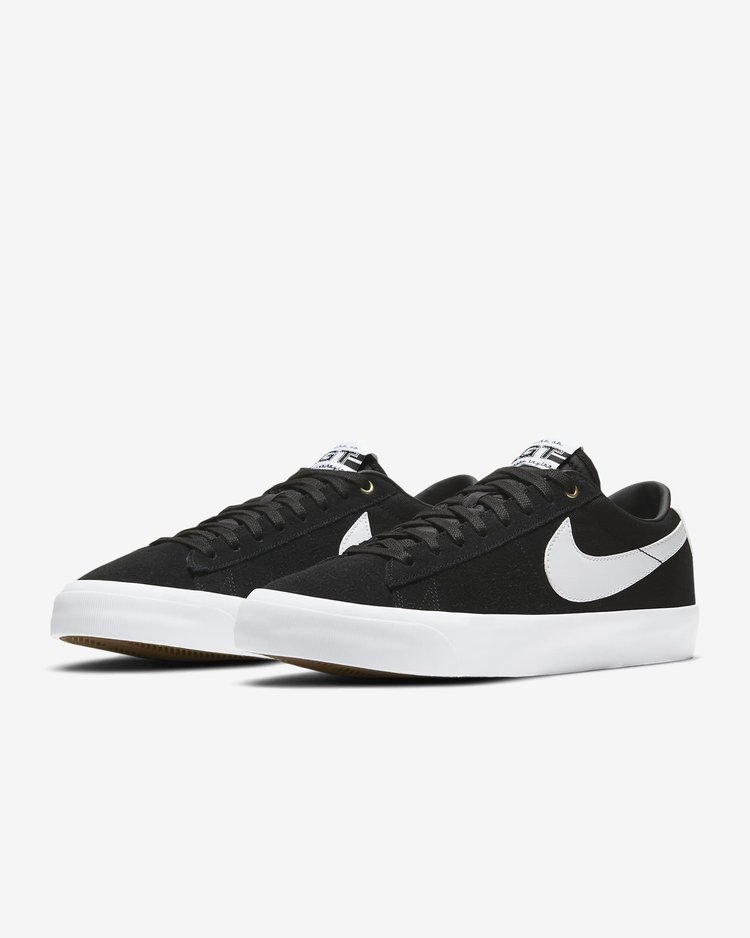 Nike SB Nike Sb Zoom Blazer Low Pro Gt (Mens) | Black/White