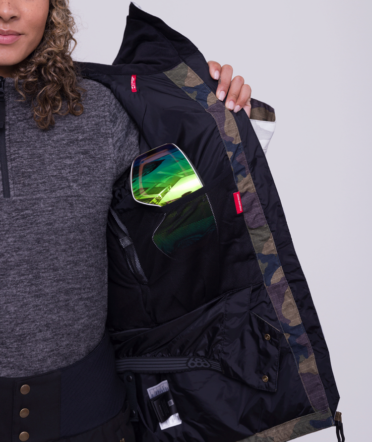 686 686 Womens Athena Jacket W24 | White Camo Colorblock