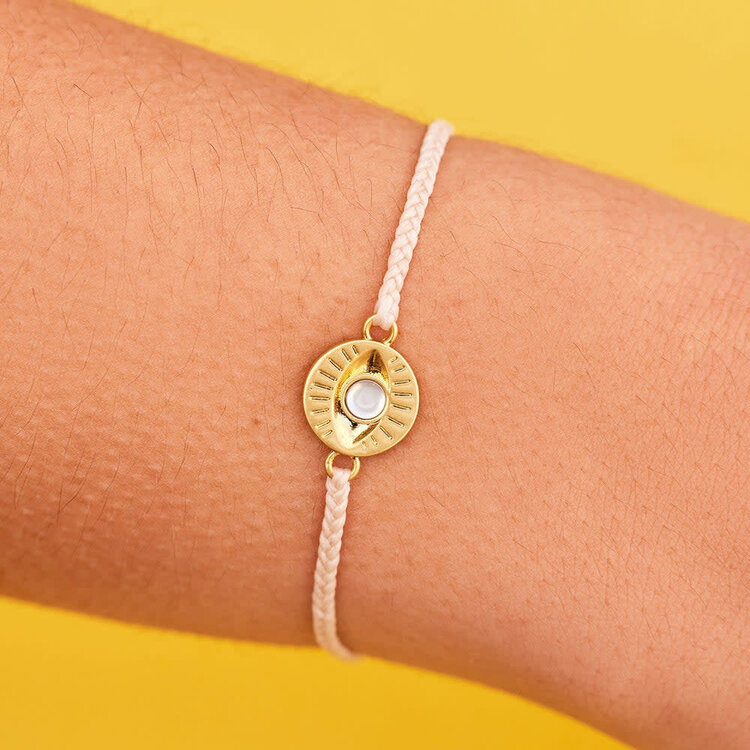 Pura Vida Pura Vida Gemstone Eye Coin Gold Bracelet | Vanilla