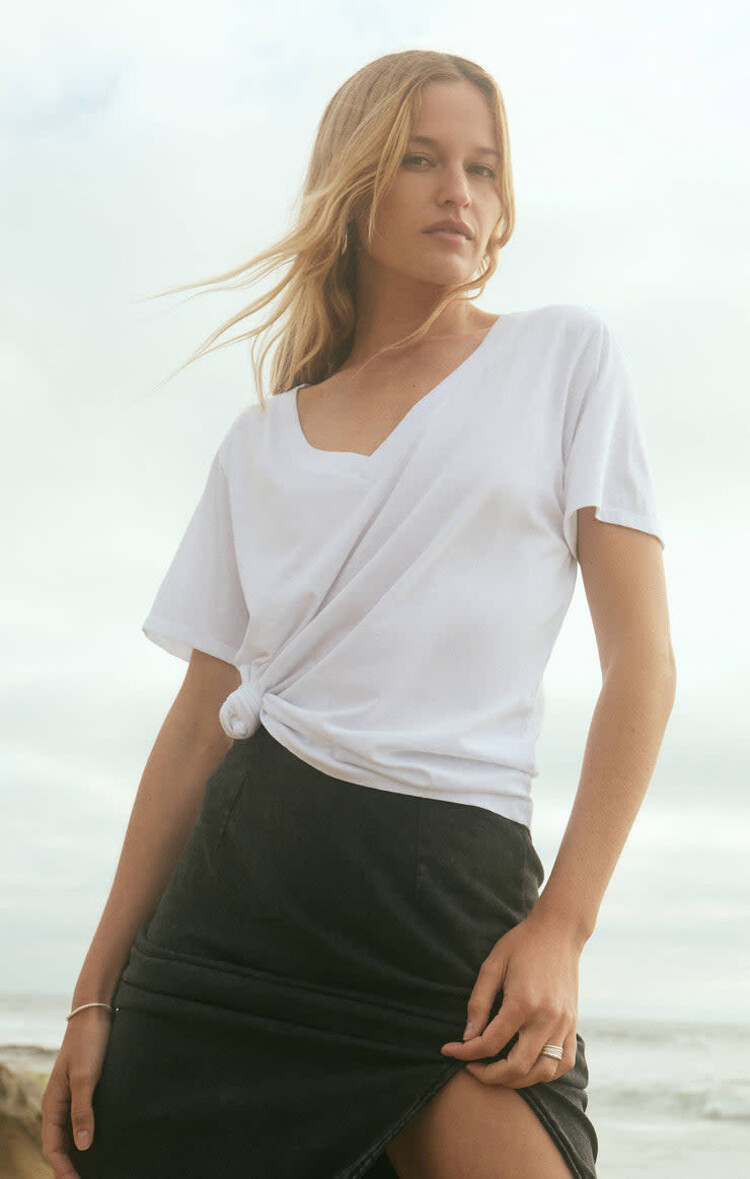 Z Supply Z Supply Girlfriend V-Neck Tee | White