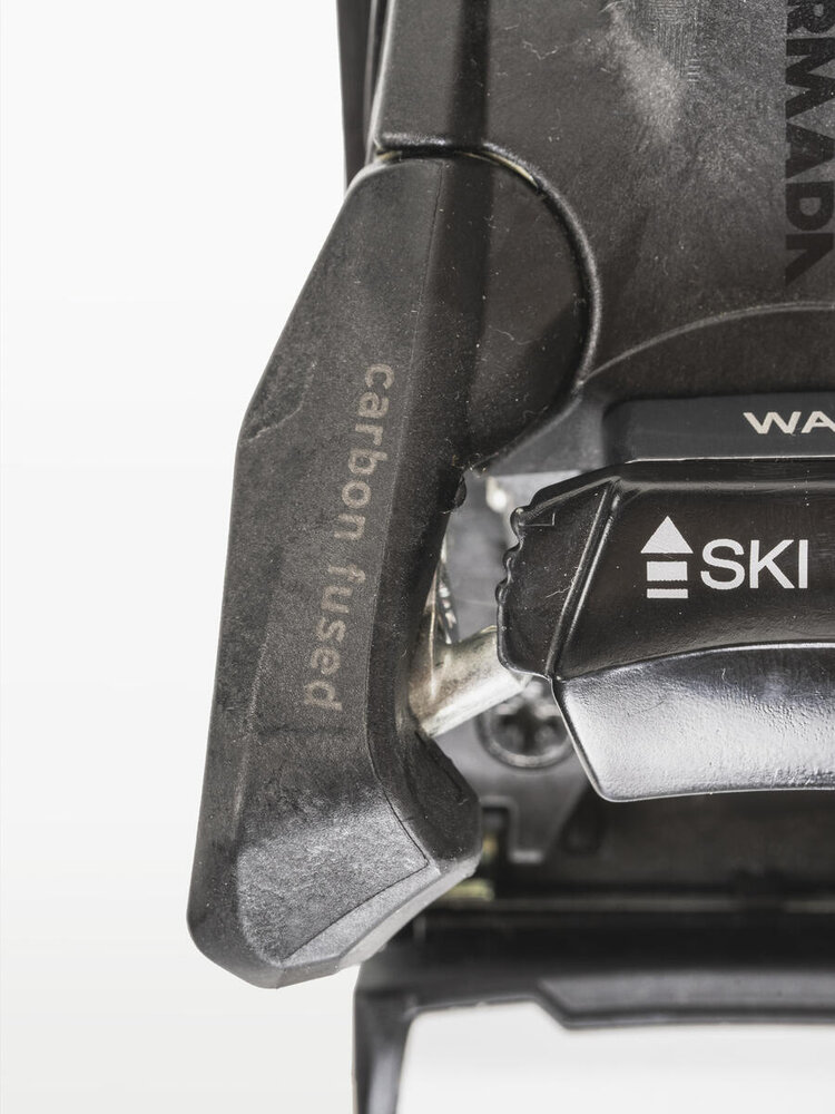 Armada Armada N Shift Mnc13 2025 | Black