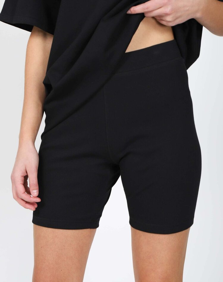 Brunette Brunette Ribbed Biker Shorts | Black