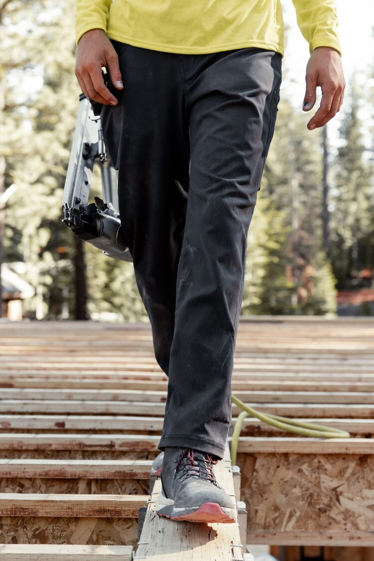 686 686 M Everywhere Unwork Pants - Slim Fit | Off Black