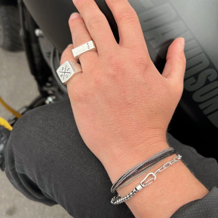 Pura Vida Pura Vida Men Carabiner Clasp Chain Bracelet | Silver