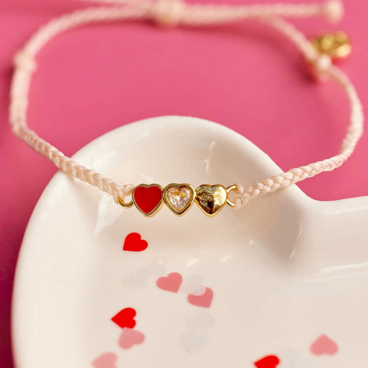 Pura Vida Pura Vida Red Cross: Three Hearts Charm Bracelet | Vanilla