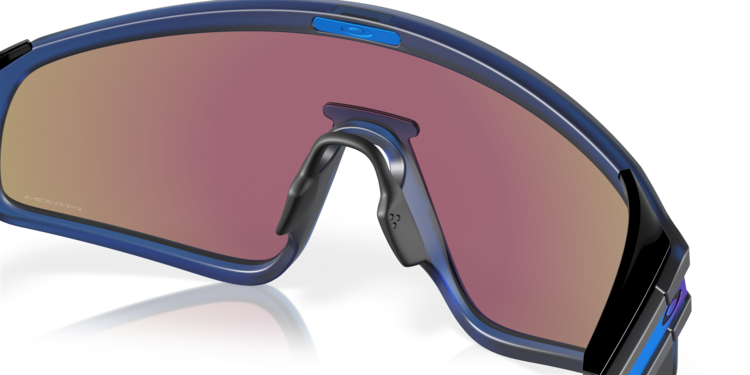Oakley Oakley Latch Panel Matte Transparent Navy | Prizm Sapphire