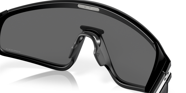 Oakley Oakley Latch Panel Matte Black | Prizm Black