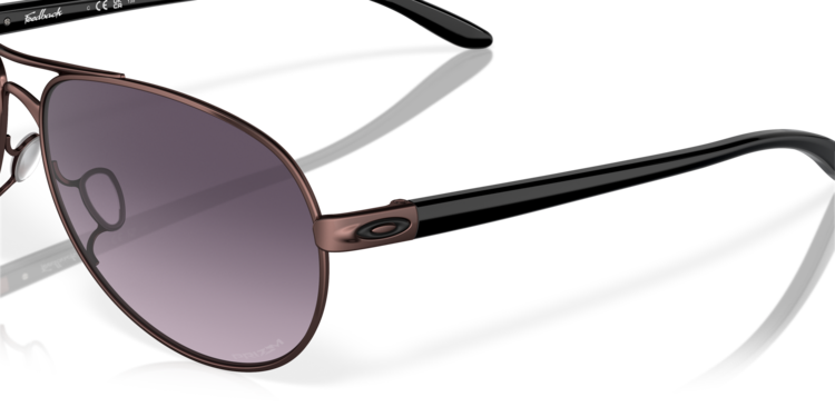 Oakley Oakley Feedback Satin Grenache | Prizm Black Gradient