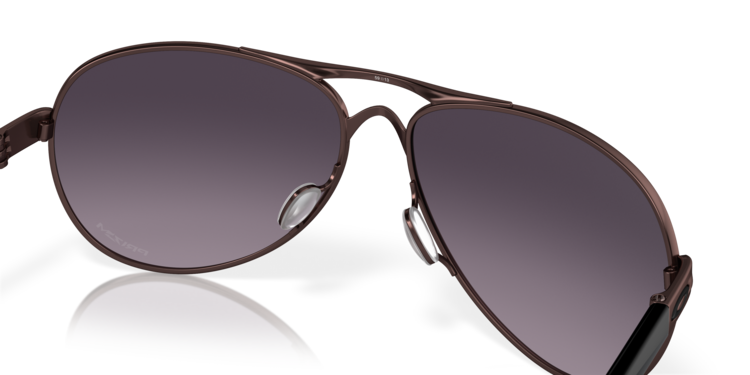 Oakley Oakley Feedback Satin Grenache | Prizm Black Gradient