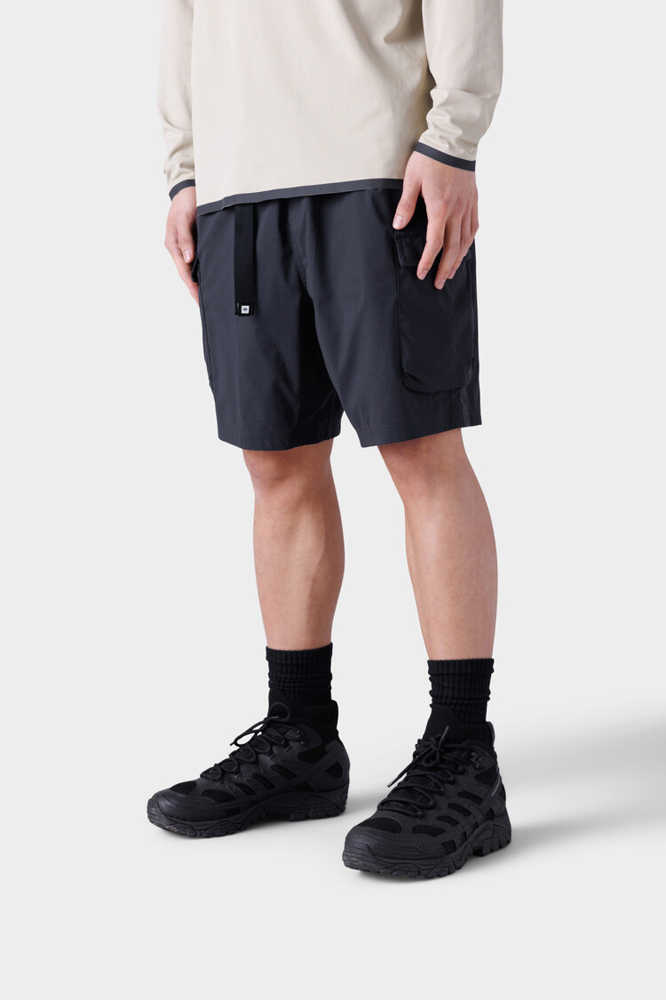 686 686 Mens Traveler Featherlight Cargo Shorts - 8" | Black