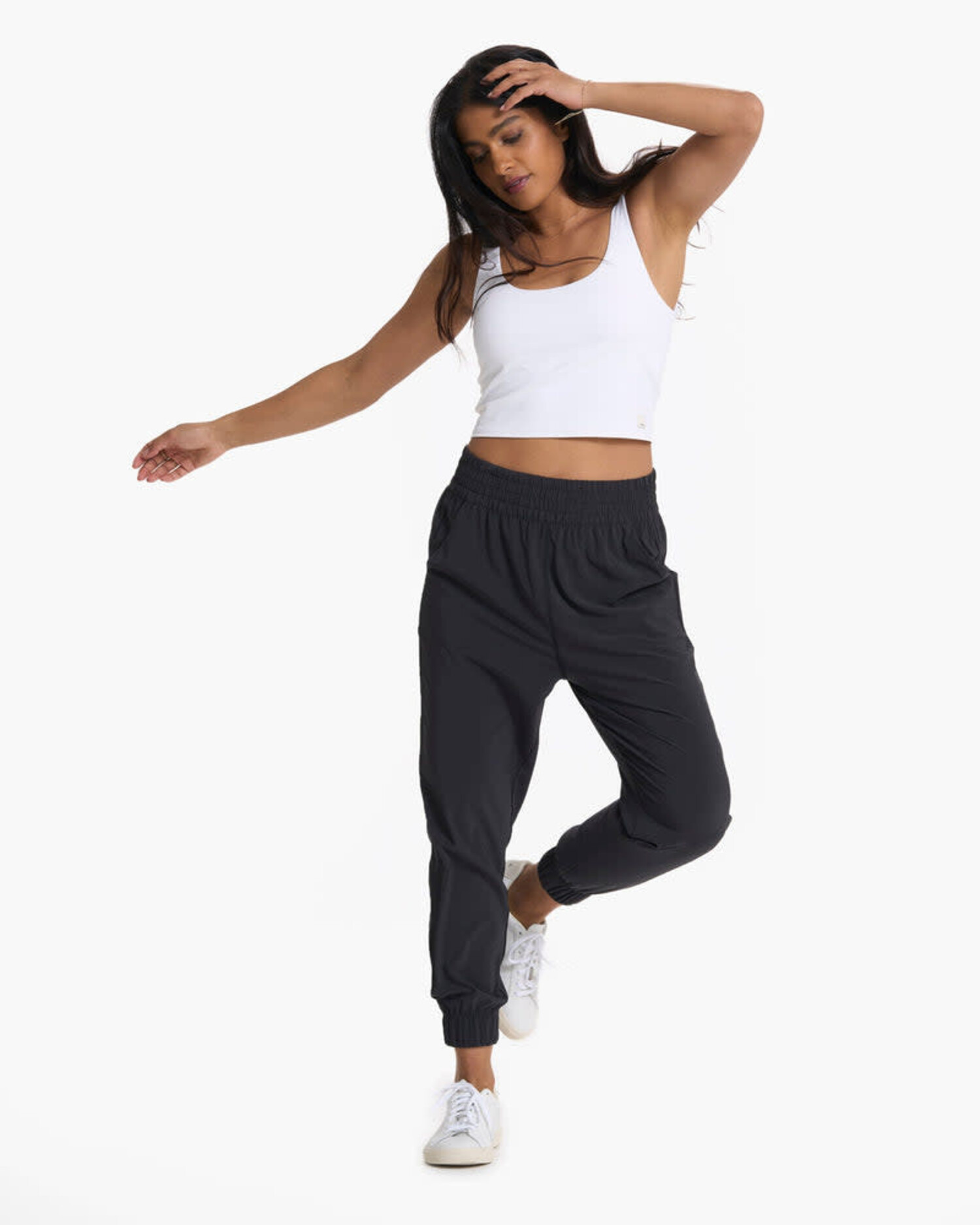 Vuori Womens Daily Crop | White - The Drop Rideshop