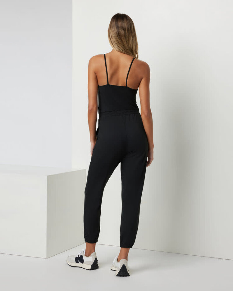 Vuori Vuori Lux Jogger Jumpsuit (Womens) | Black