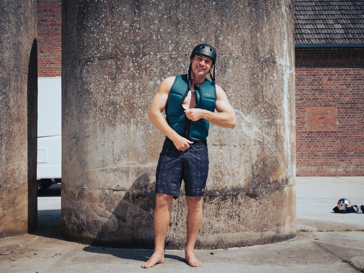 Follow Follow Division 2 Vest 2024 | Forest Green