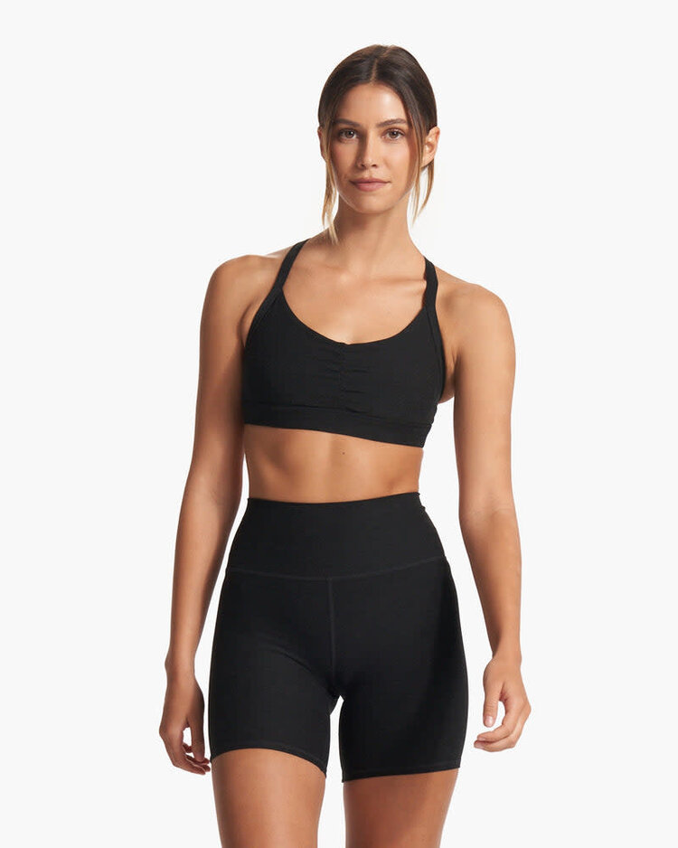 Vuori Vuori Elevation Ruched Bra (Womens) | Black Heather