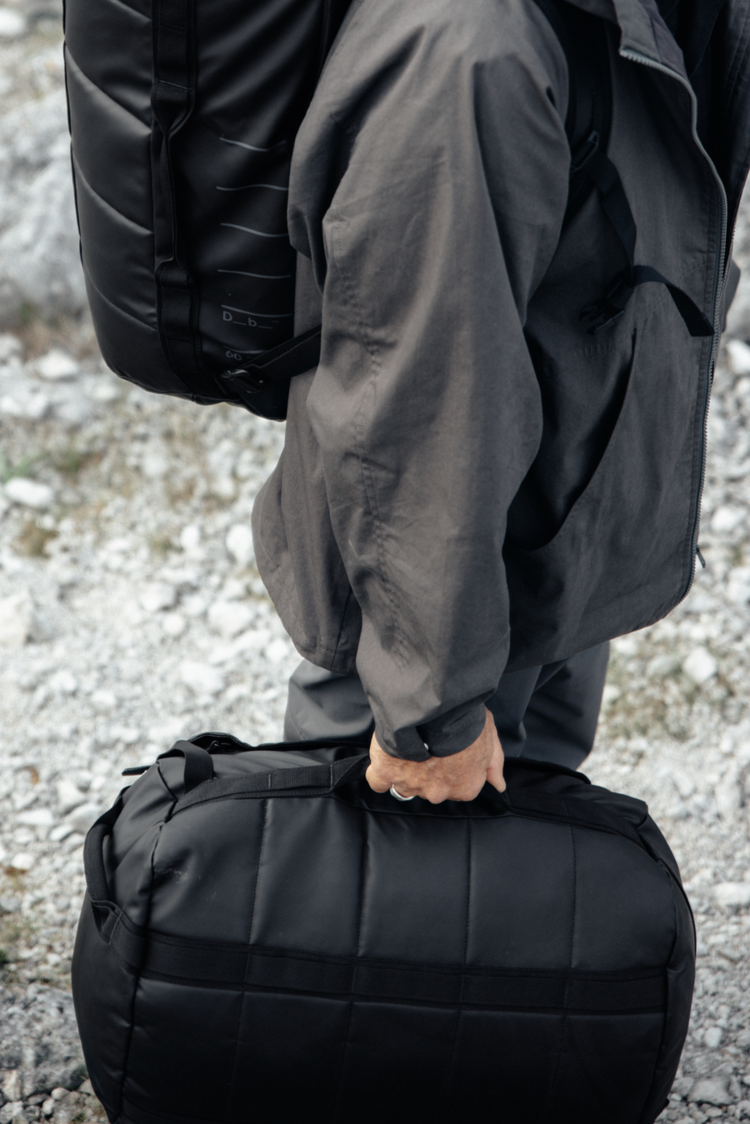 Db Roamer Duffel 40L | Black Out